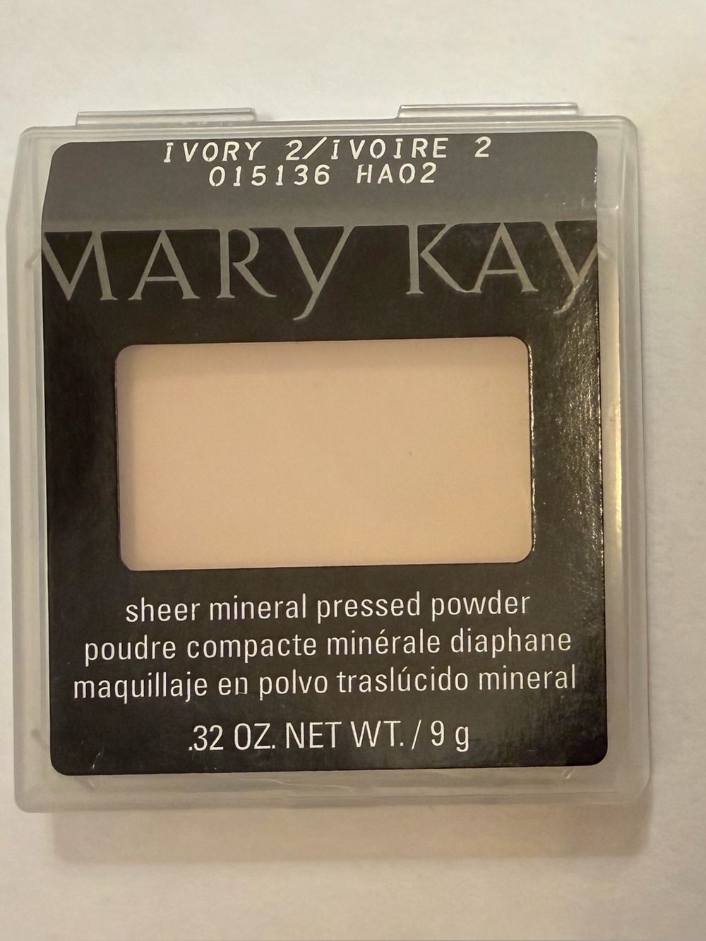 Two - Mary Kay Sheer Mineral Pressed Powder - Ivory 2